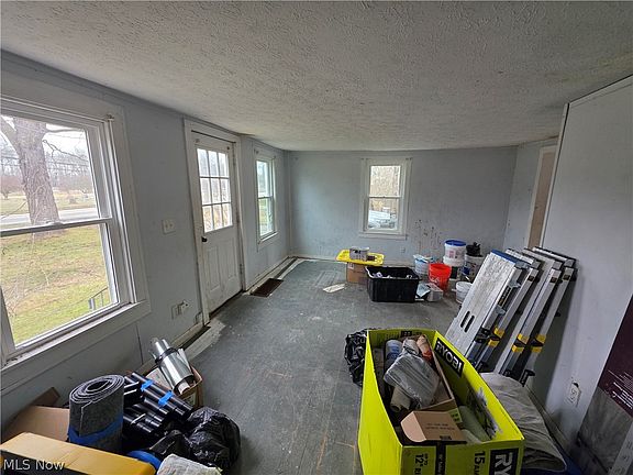 4th image of 39277 Butternut Ridge Rd