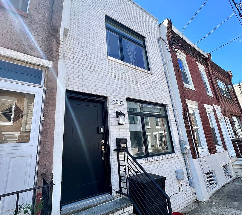 1st image of 2032 Fernon St