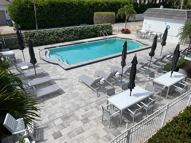 286 Banyan Blvd #286 — Photo 2