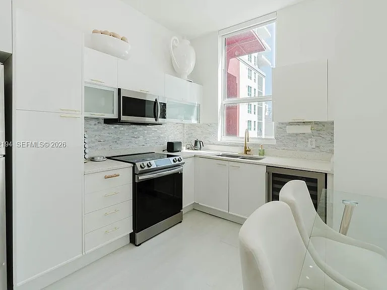 133 NE 2nd Ave #512 — Photo 5