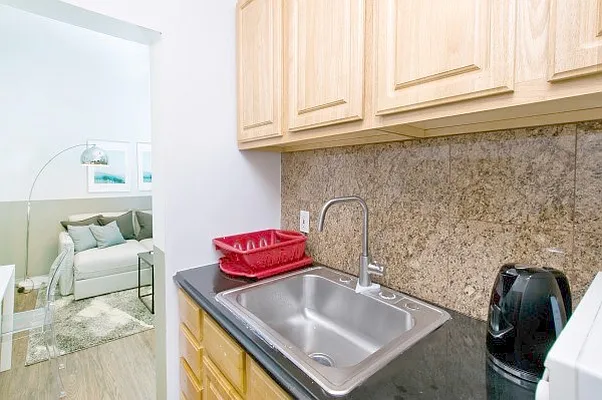 Rented by Carini Group | media 11