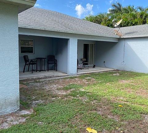 3rd image of 5771 SE Wesley Ave #5775