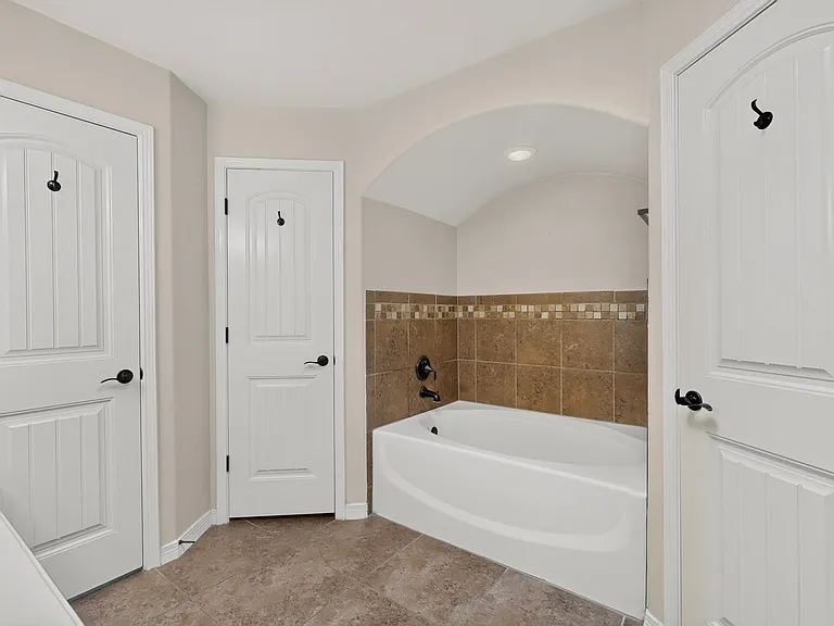 11583 Saint Martin Way — Photo 21
