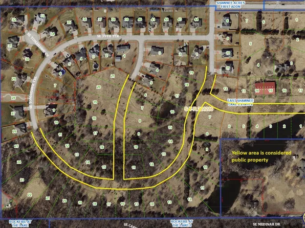 39 Southeast Ter, Topeka, KS 66609