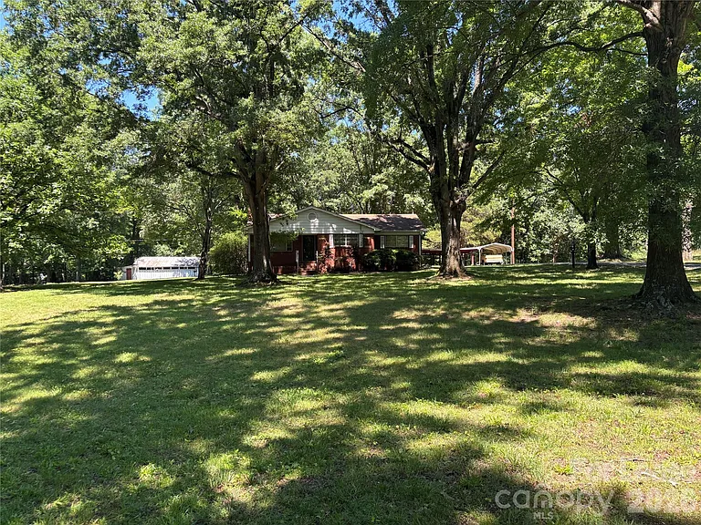 2311 Back Creek Church Rd — Photo 2