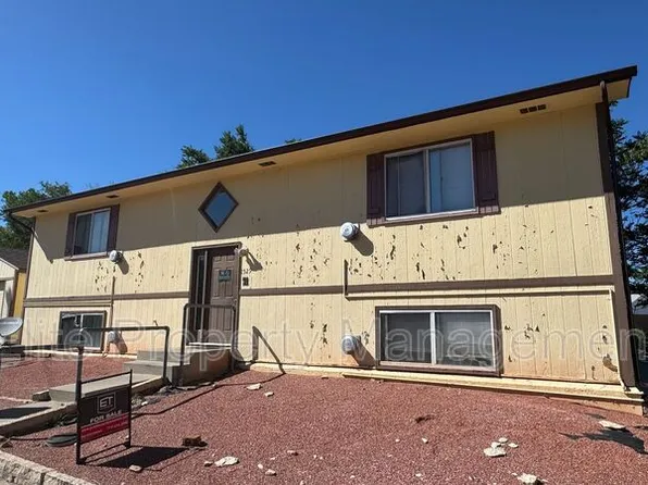 1529 Oakshire Ln #4, Pueblo, CO 81001