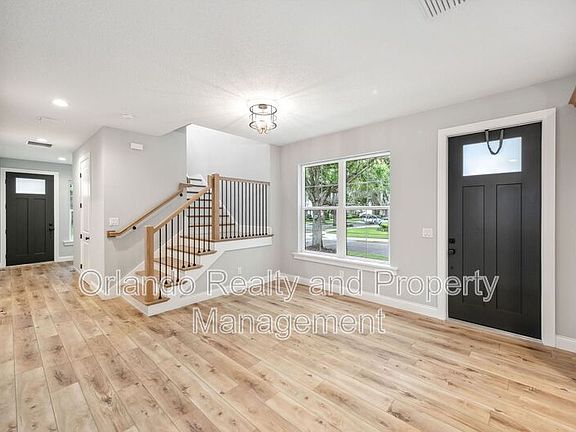 4th image of 444 Delaney Park Dr