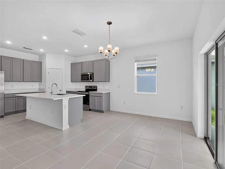 2027 Firethorn Loop — Photo 13
