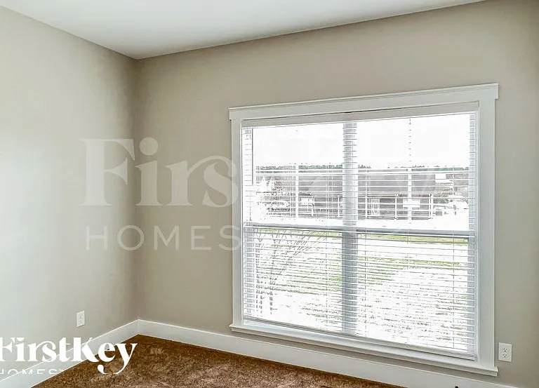 229 Masters Rd — Photo 11
