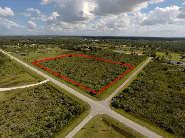 6919 257th St E, Myakka City, FL 34251