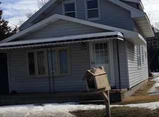 1703 E Lake Dr, Novi, MI 48377