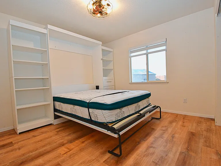 722 Strauss Ct — Photo 13