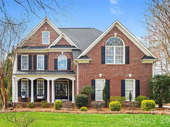 2312 Cota Ct, Charlotte, NC 28262