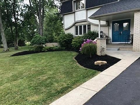 2nd image of 9042 Carriage Ct