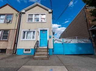 224 Chestnut St, Newark, NJ 07105
