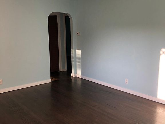 3rd image of 2818 49th St N
