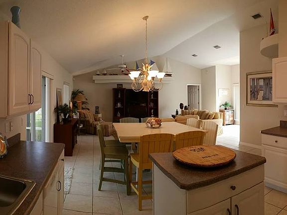 4th image of 123 Peninsula Winds Dr