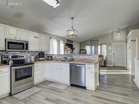 5th image of 7428 Coral Ridge Dr