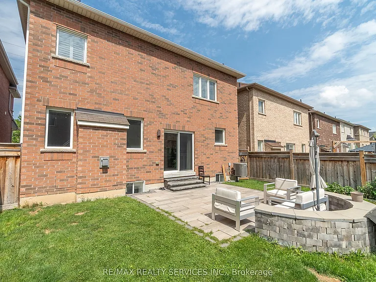 406 Cedar Hedge Rd — Photo 40