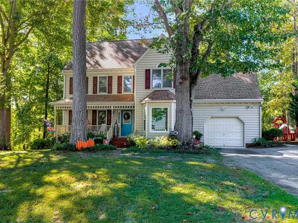 4137 Hamlin Ter, Chester, VA 23831