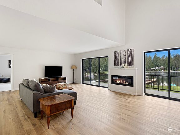 3rd image of 31633 E Lake Morton Drive SE