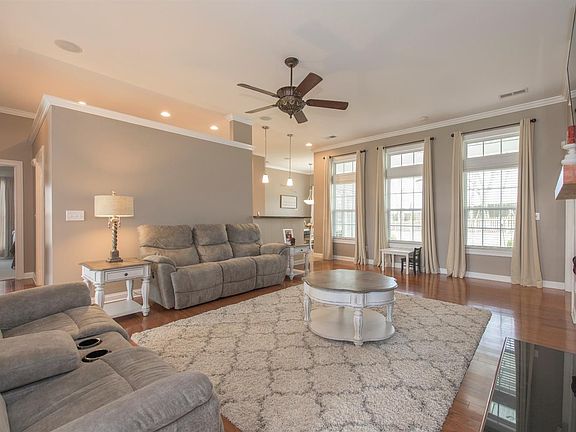 4th image of 2813 Kearney Creek Ln