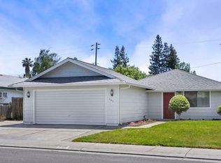 482 E Indiana St, Woodbridge, CA 95258