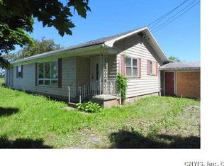 1204 Marshall Rd, Waterloo, NY 13165