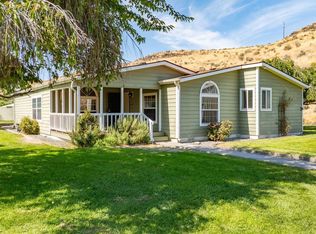64410 E Solar Pr NE, Benton City, WA 99320
