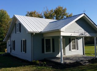 1318 Pleasant Grove Rd, Westmoreland, TN 37186