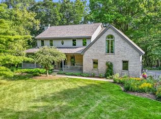 28971 W Fox St, Cary, IL 60013