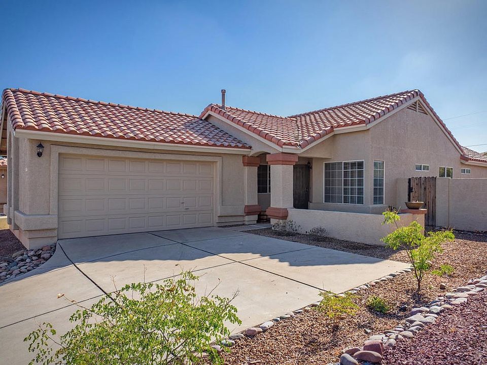 1st image of 8158 E Prickly Poppy Dr