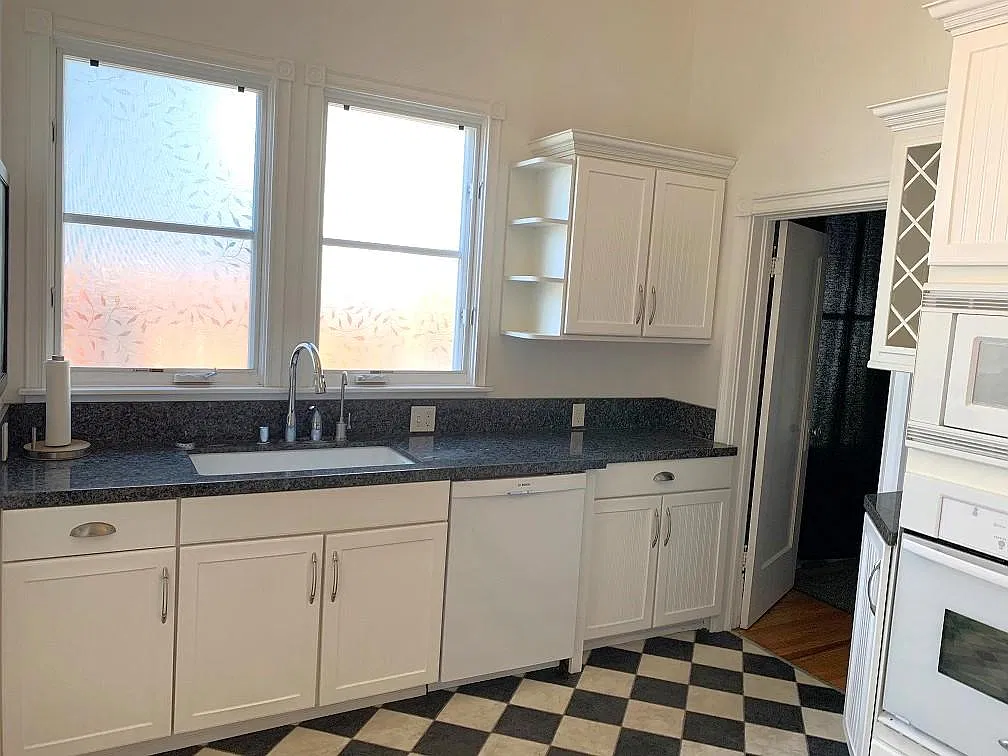 1 bed, 600 sqft, $2,500 — Photo 2