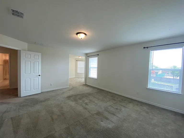 29832 Jove — Photo 27
