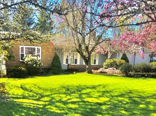 1422 Rosearden Dr, Forest Grove, OR