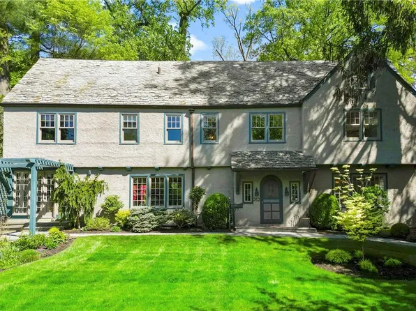 262 Beechmont Drive, New Rochelle, NY 10804