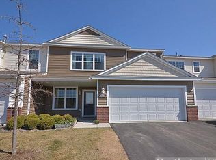 1582 Sumac Cir, Carver, MN 55315