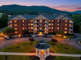 4448 Pheasant Ridge Rd #304, Roanoke, VA 24014