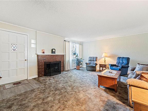 3rd image of 3615 Matney Ave