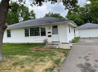 10541 France Ave S, Bloomington, MN 55431