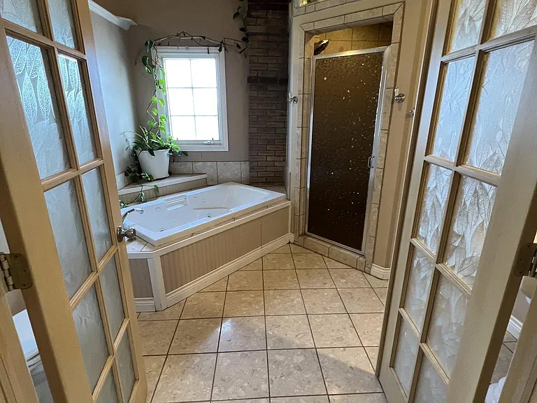 3238 W 31st Ave — Photo 7