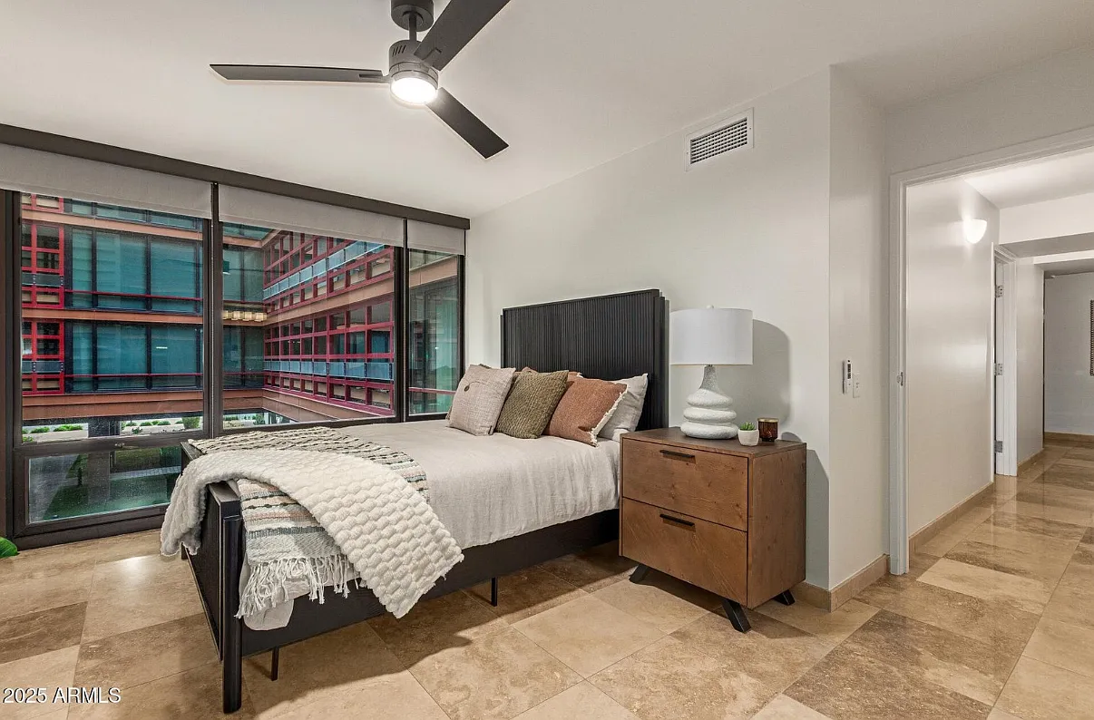 2 bed, 1200 sqft, $2,995 — Photo 3