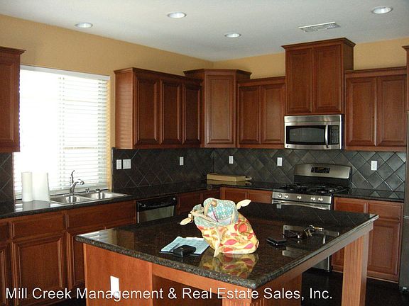 4th image of 3725 E Seeger Ct