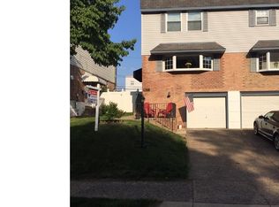 10931 Waldemire Dr, Philadelphia, PA 19154