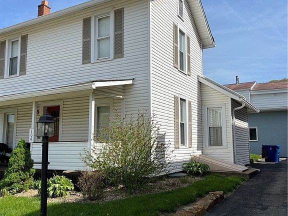 2nd image of 104 E Liberty St