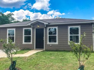 1212 E Powell Ave, Fort Worth, TX 76104