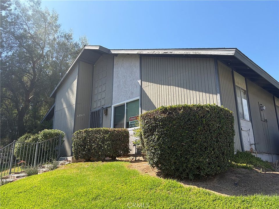 1st image of 6065 Avenue Juan Diaz