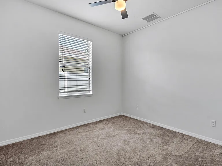 4810 Halls Mill Xing — Photo 25