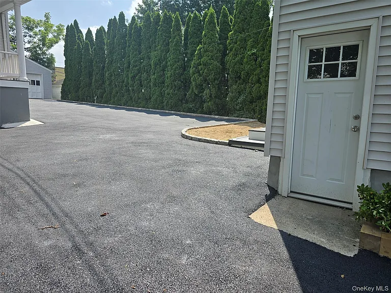 10 Ohio Ave — Photo 25