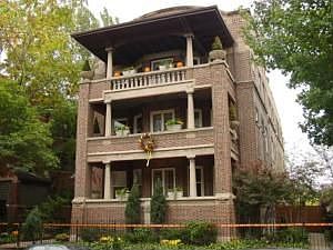 905 Lakeside on 1 1/2 lots